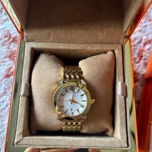 Tory Burch Whitney White Dial Gold Steel Strap Watch - TBR8000